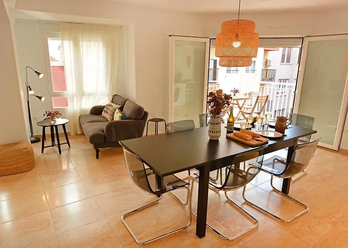 Valdes Center By Nras Daire *