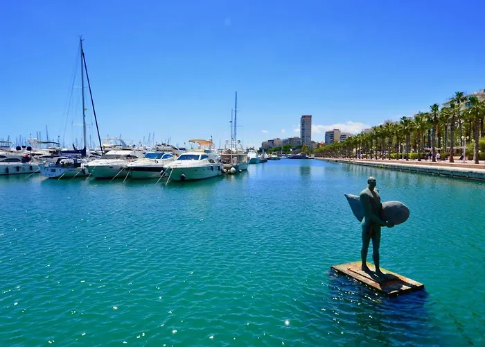 Valdes Center By Nras Daire